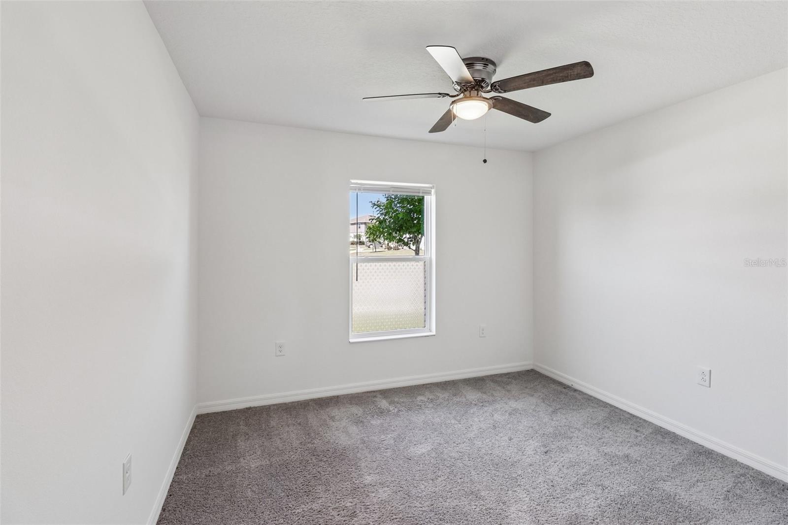 2082 FICUS ST, MASCOTTE, FL — photo 32