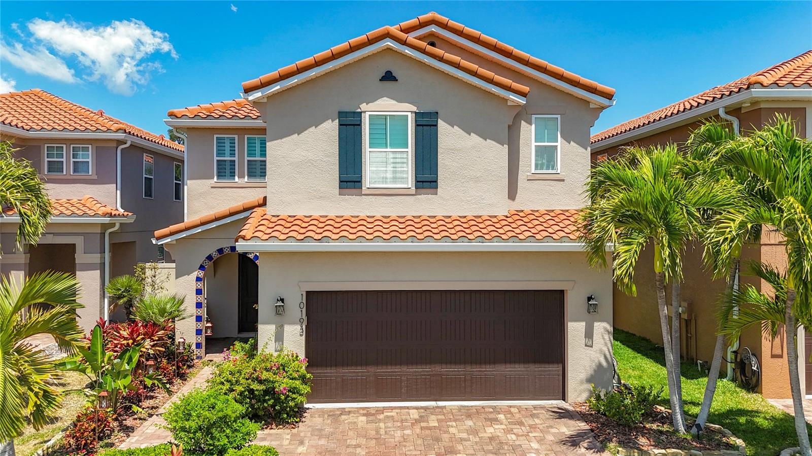 10193 GRAND OAK CIR, MADEIRA BEACH, FL