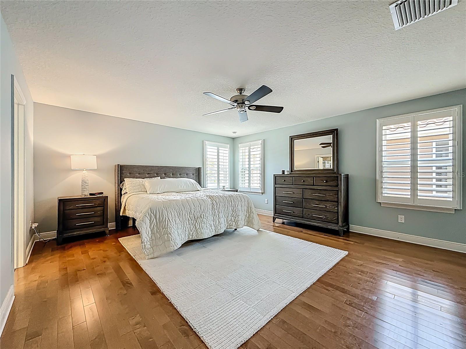 10193 GRAND OAK CIR, MADEIRA BEACH, FL — photo 27