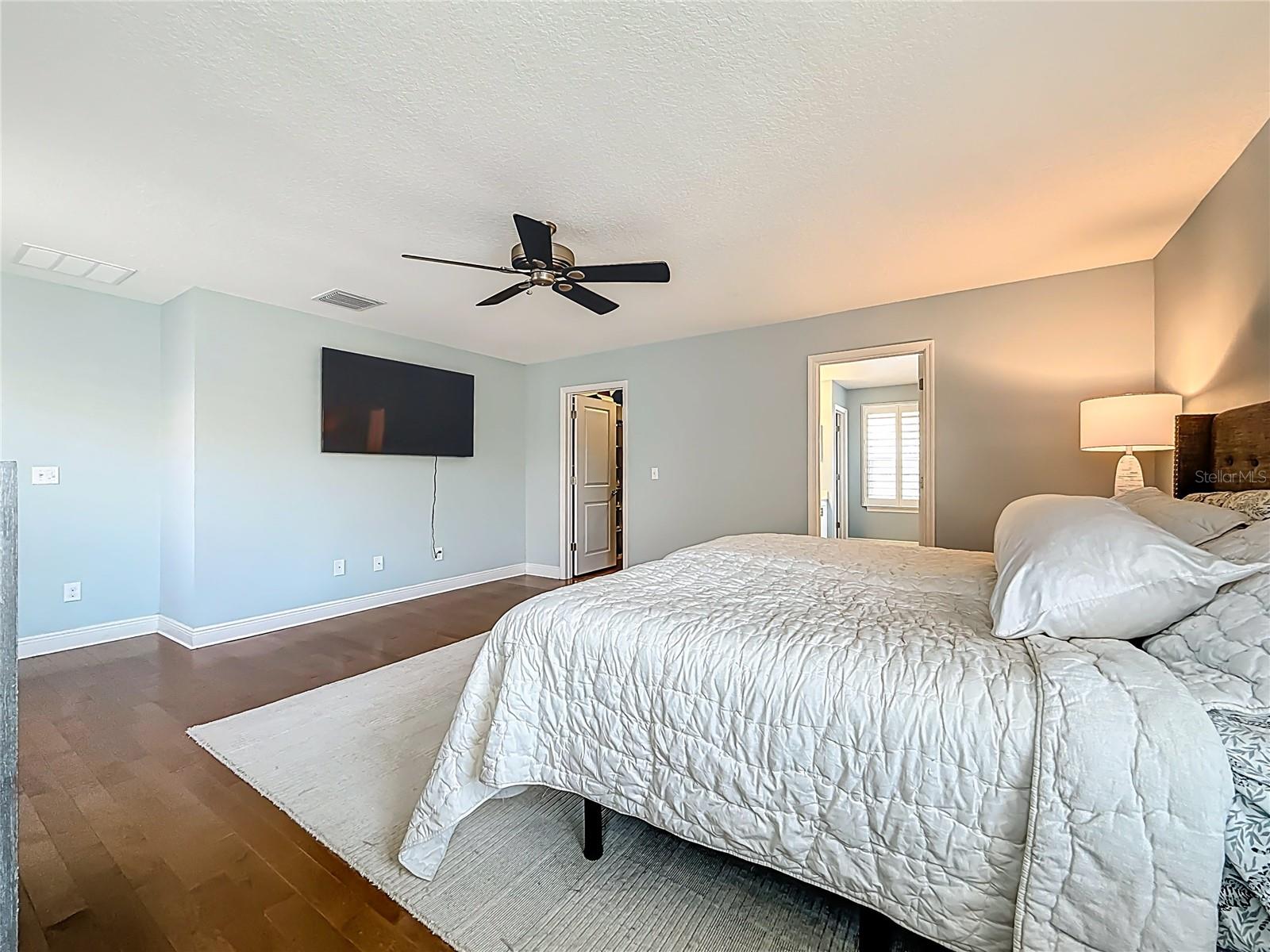 10193 GRAND OAK CIR, MADEIRA BEACH, FL — photo 29