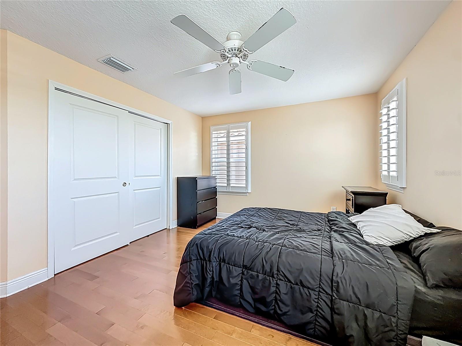 10193 GRAND OAK CIR, MADEIRA BEACH, FL — photo 40