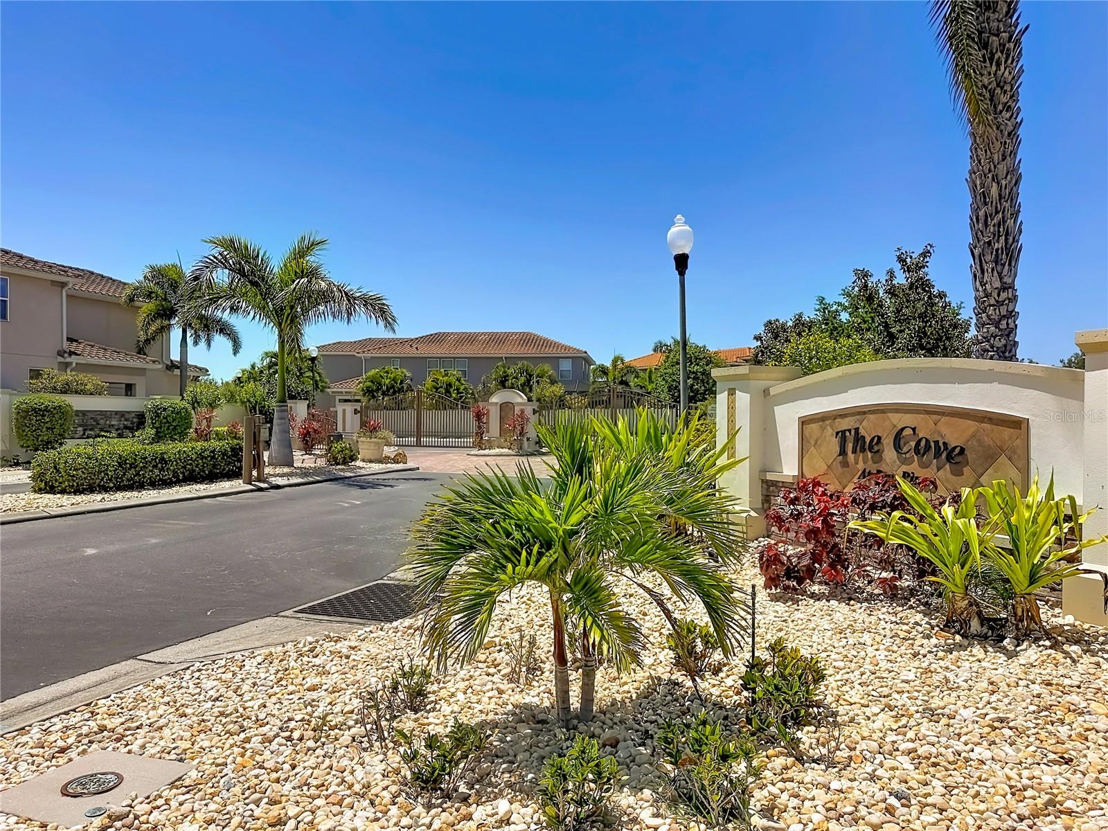 10193 GRAND OAK CIR, MADEIRA BEACH, FL — photo 66