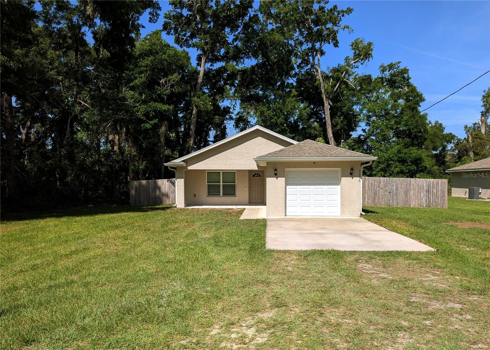 13296 SE 33RD CT, BELLEVIEW, FL — photo 2
