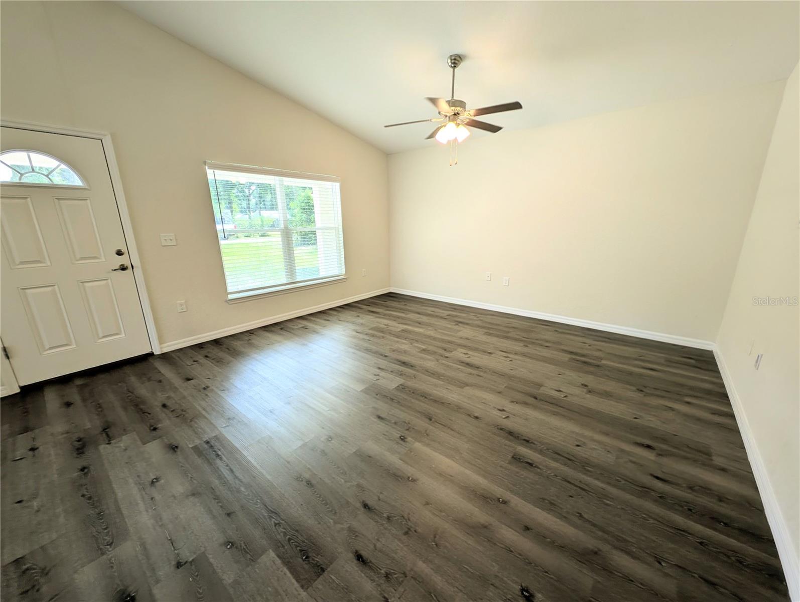 13296 SE 33RD CT, BELLEVIEW, FL — photo 7