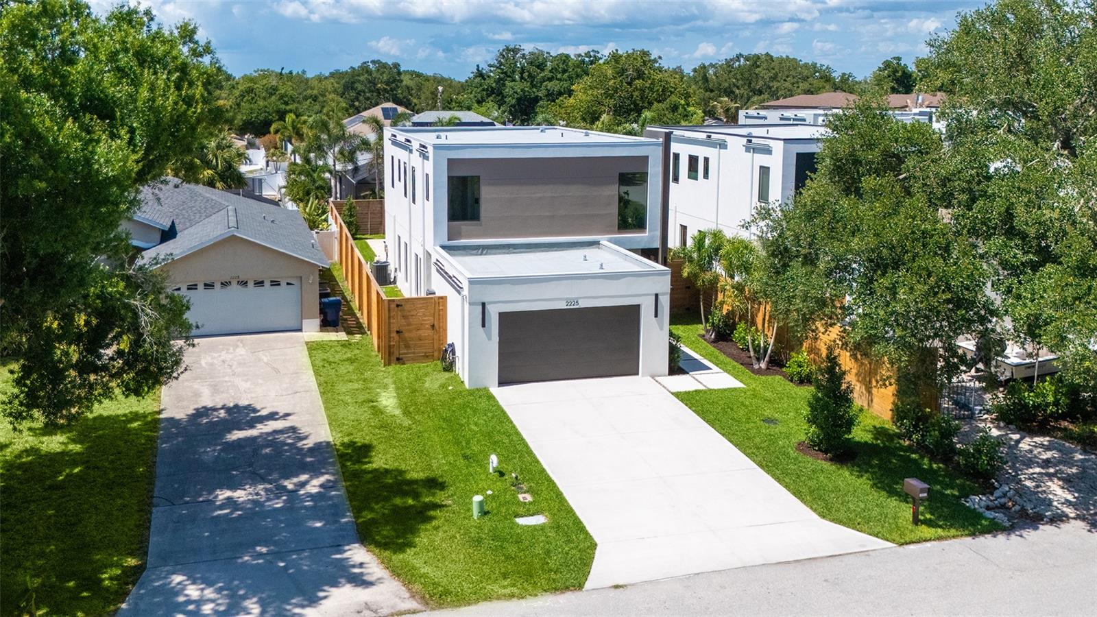2225 FLORINDA ST, SARASOTA, FL — photo 5