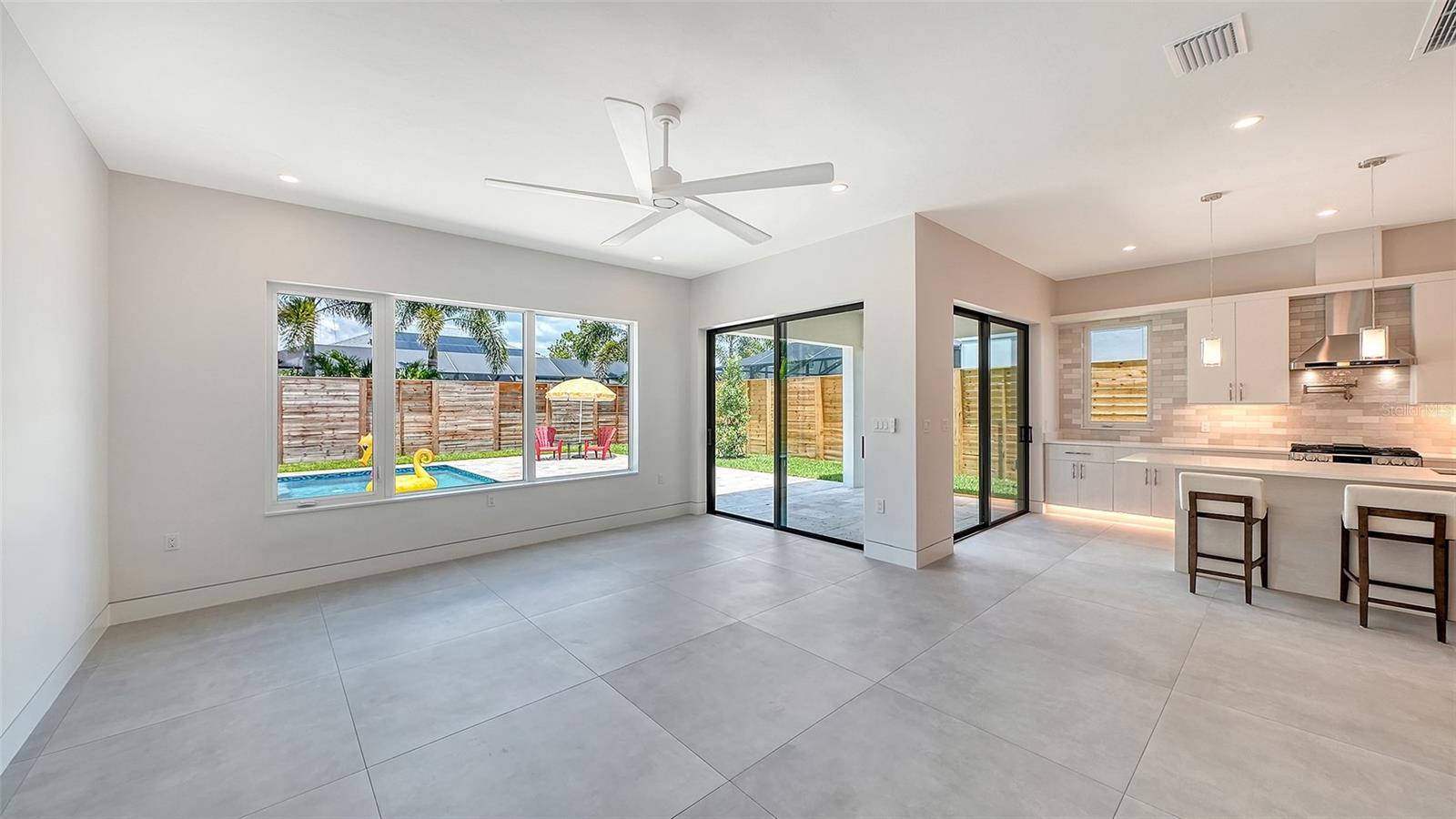 2225 FLORINDA ST, SARASOTA, FL — photo 22