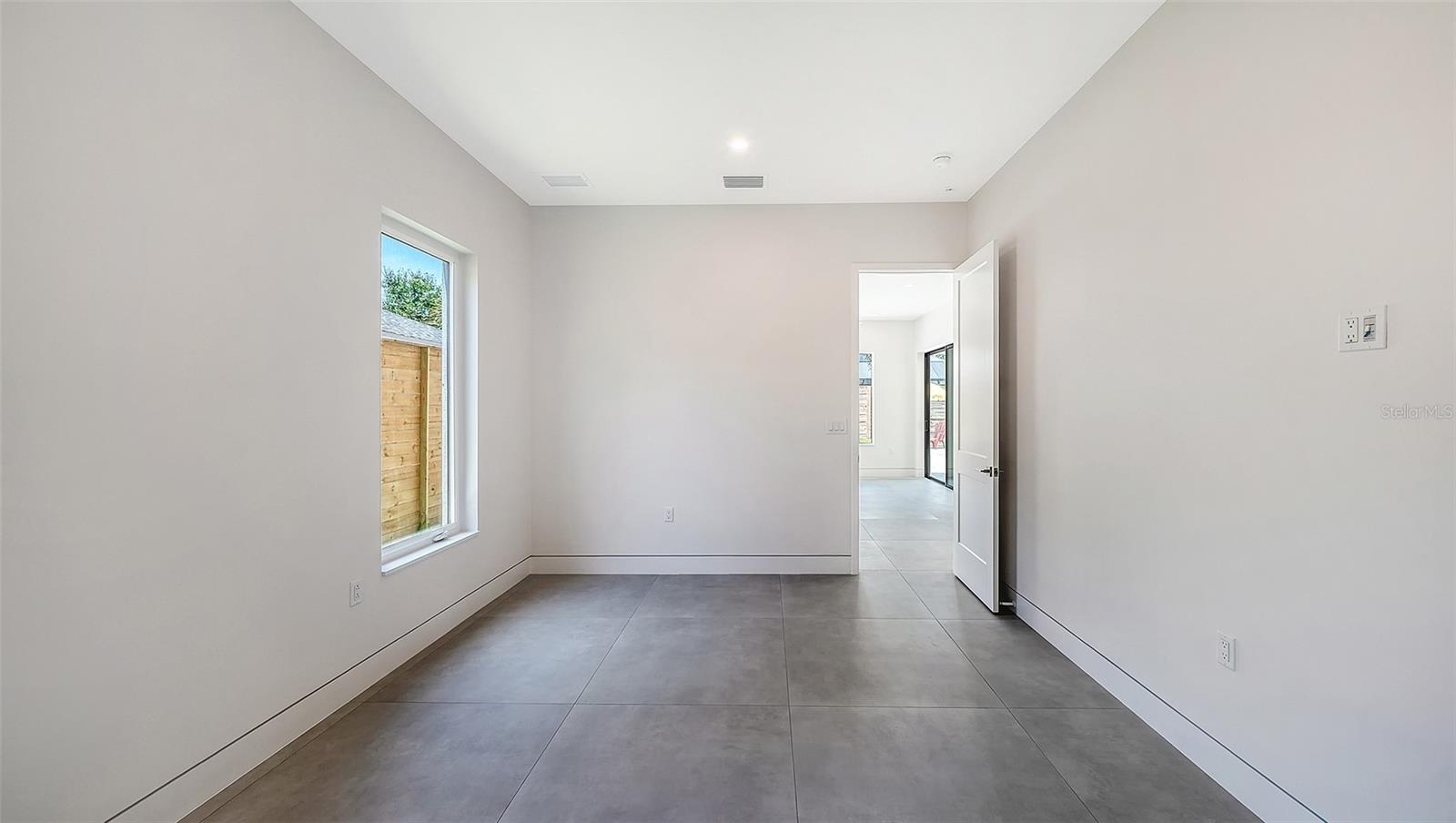 2225 FLORINDA ST, SARASOTA, FL — photo 27