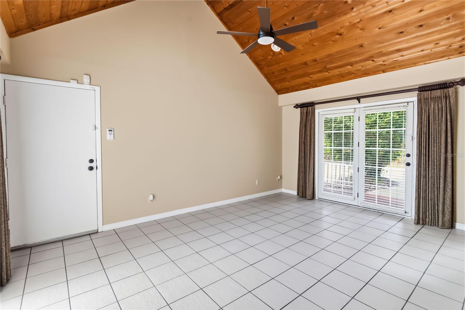 6928 SAWGRASS DR, ST CLOUD, FL — photo 33