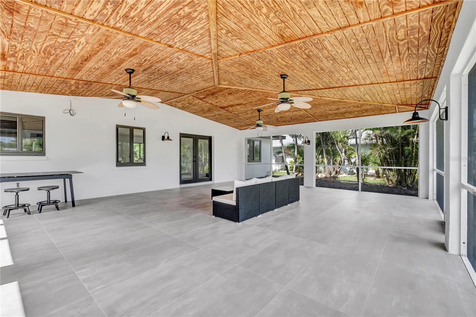15180 LYNEBURG AVE, PORT CHARLOTTE, FL — photo 24