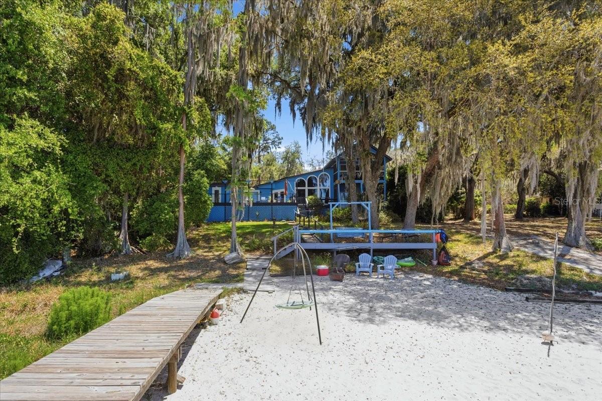 8386 AUSTIN RD, MELROSE, FL — photo 9