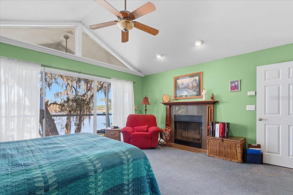 8386 AUSTIN RD, MELROSE, FL — photo 32