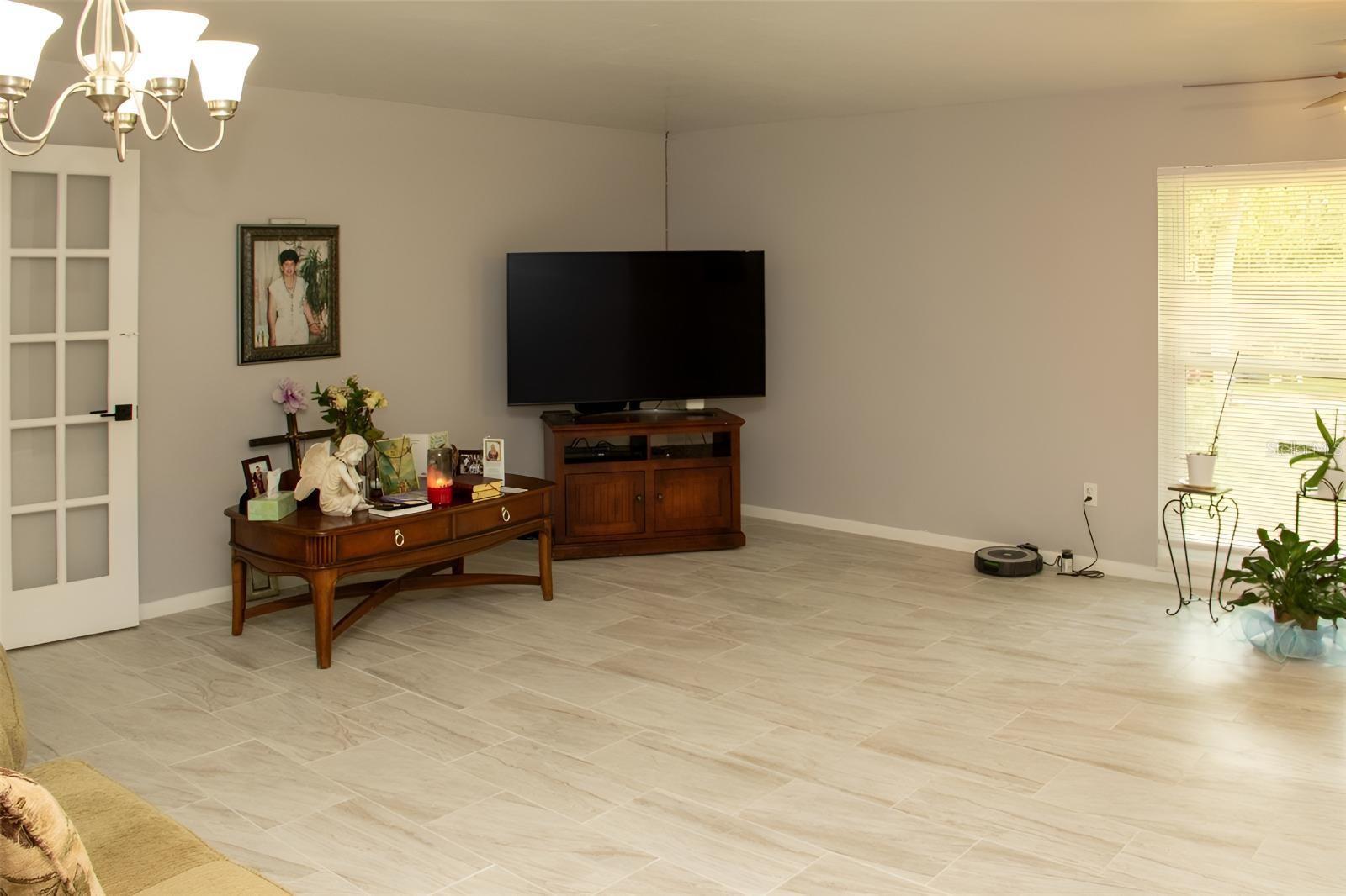 8424 NW 2 PL, GAINESVILLE, FL — photo 7