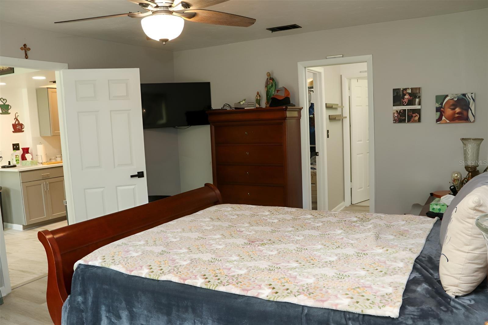 8424 NW 2 PL, GAINESVILLE, FL — photo 39