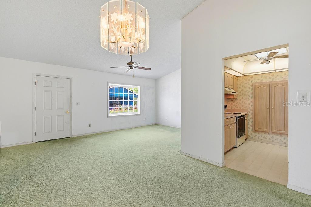 33 SANDRA CIR, NEW SMYRNA BEACH, FL — photo 3