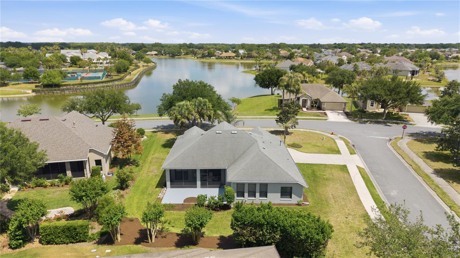8061 WATERBURY WAY, MOUNT DORA, FL — photo 101