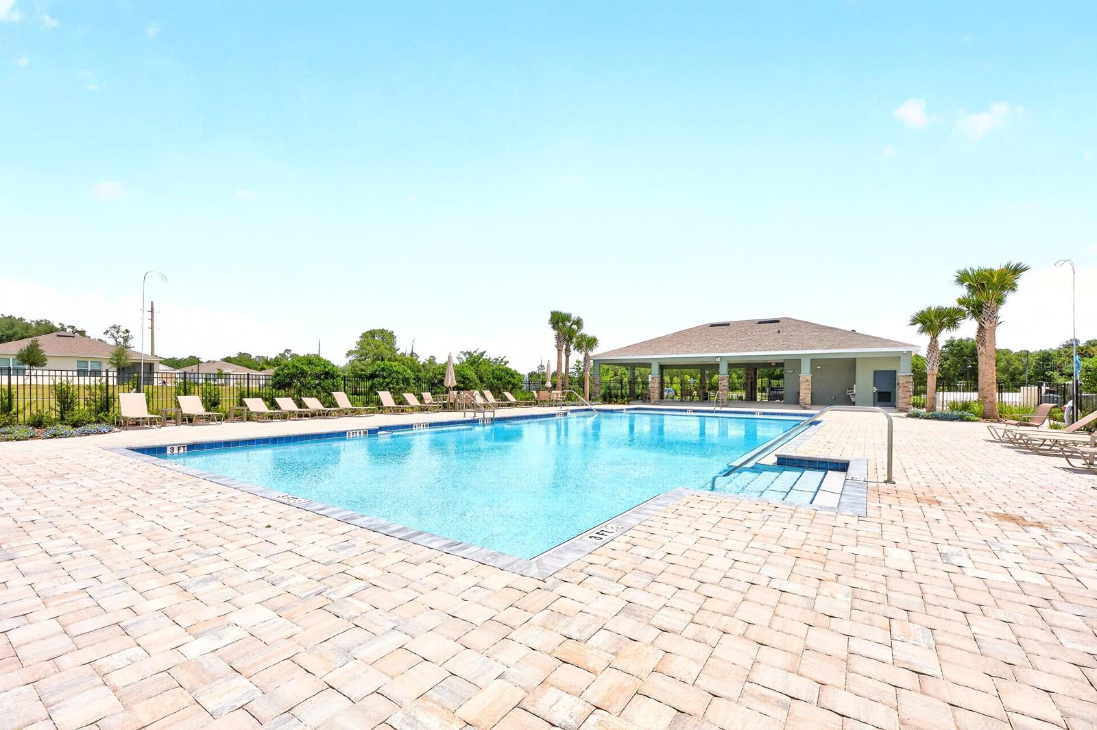 182 AMBERWOOD WAY, UMATILLA, FL — photo 47