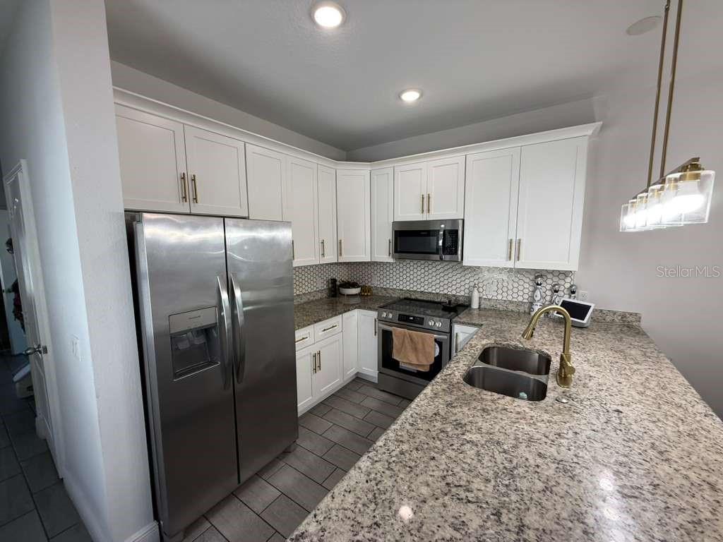 408 FINLEY AVE, KISSIMMEE, FL — photo 12