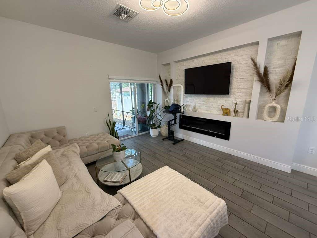 408 FINLEY AVE, KISSIMMEE, FL — photo 18