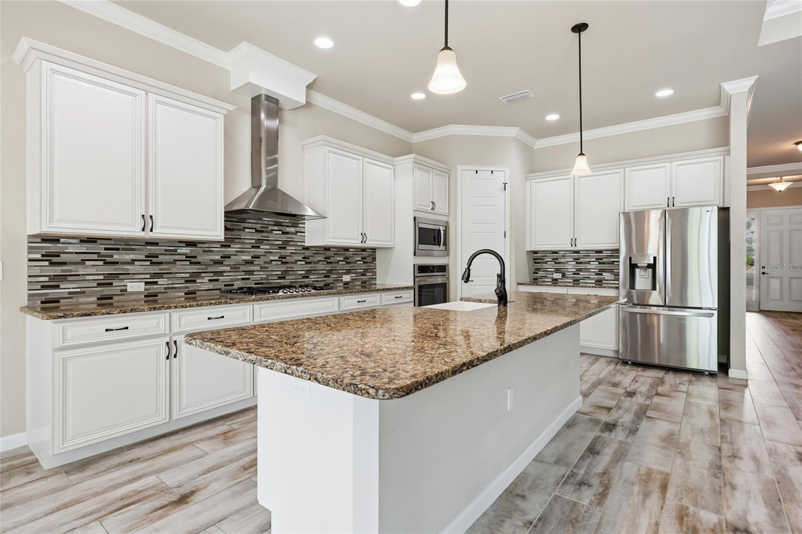 1061 NW 134TH DR, NEWBERRY, FL — photo 6