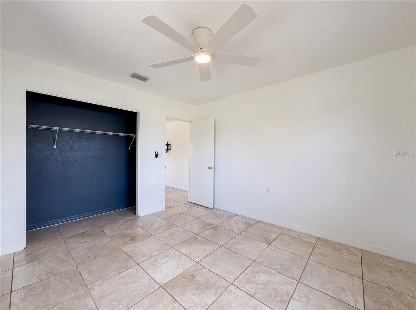 829 E 4TH ST, ENGLEWOOD, FL — photo 4