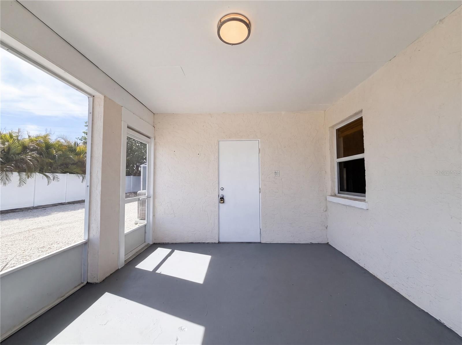 829 E 4TH ST, ENGLEWOOD, FL — photo 23