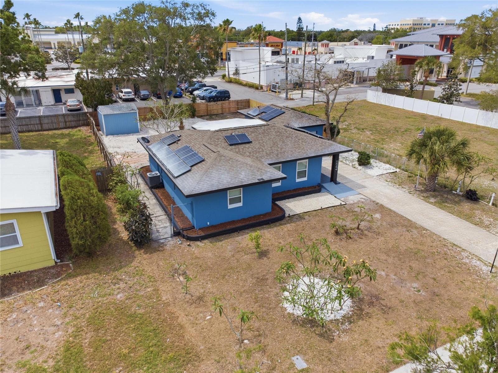 923 1ST AVE NW, LARGO, FL — photo 37