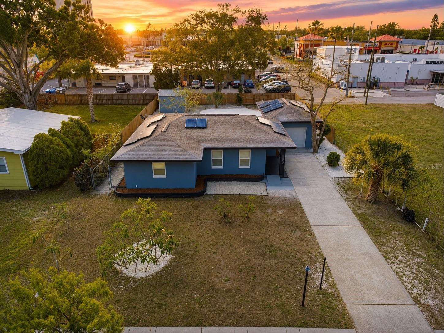 923 1ST AVE NW, LARGO, FL — photo 42