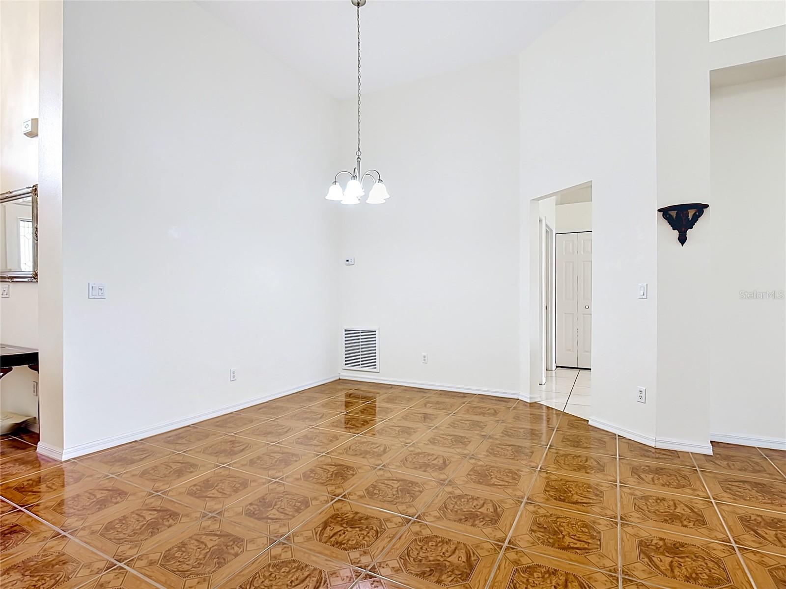 322 HIGH VISTA DR, DAVENPORT, FL — photo 10
