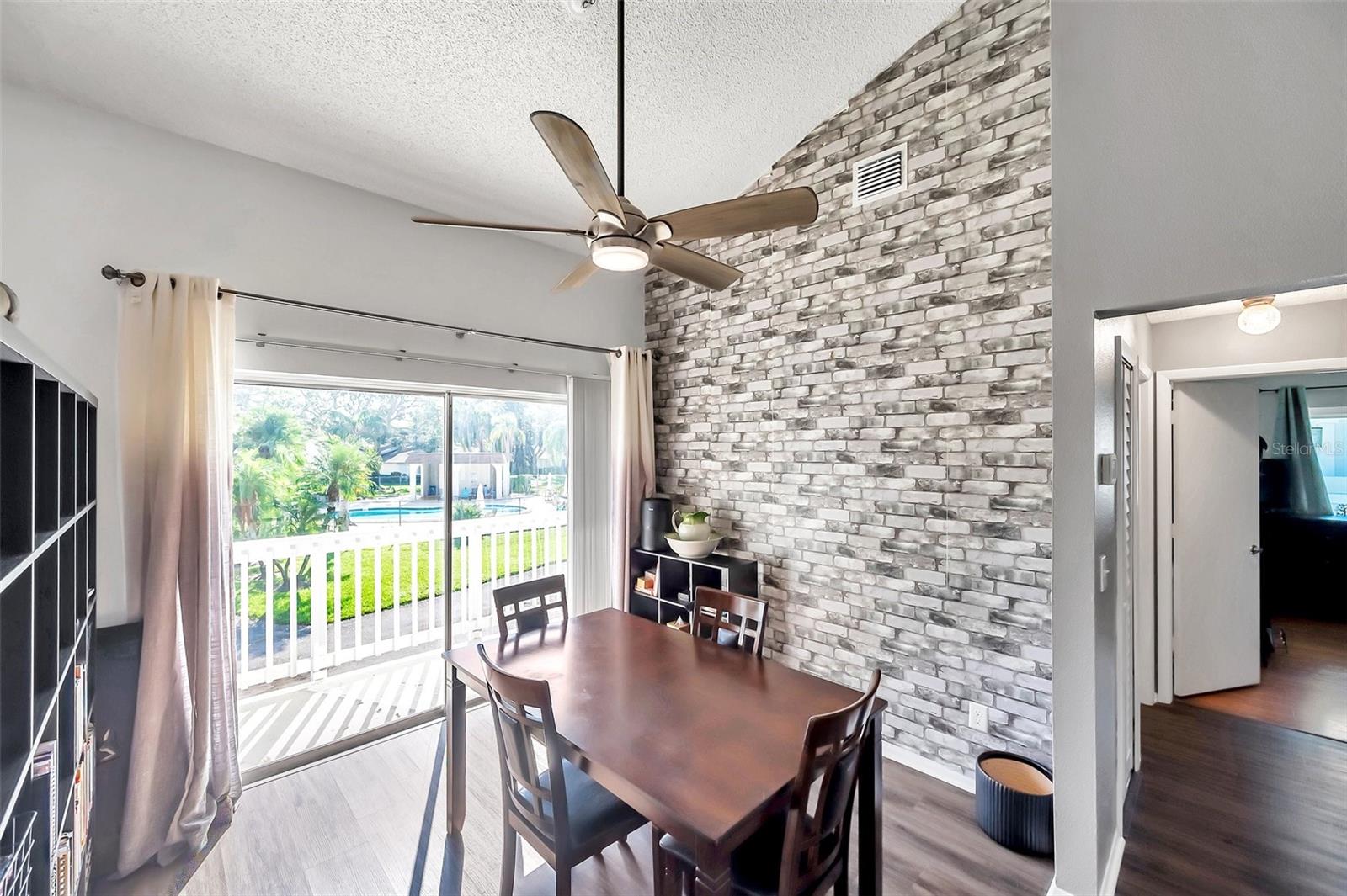 2937 BOUGH AVE #D, CLEARWATER, FL — photo 15