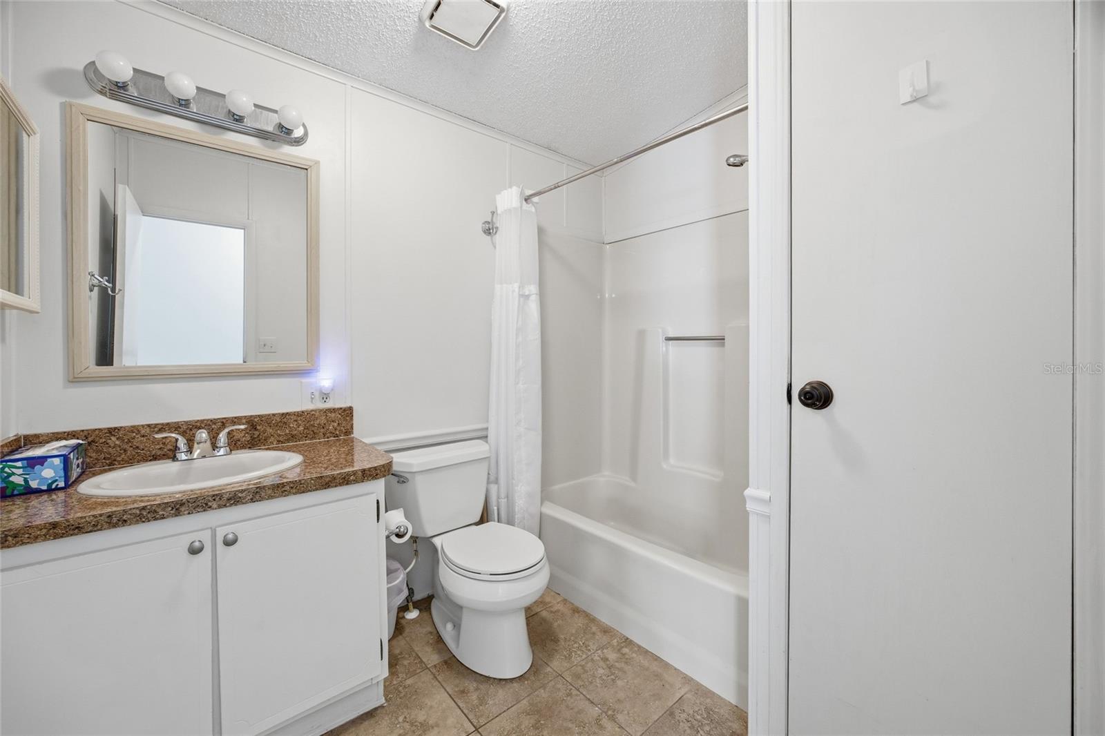 1609 MAGNOLIA AVE, THE VILLAGES, FL — photo 41