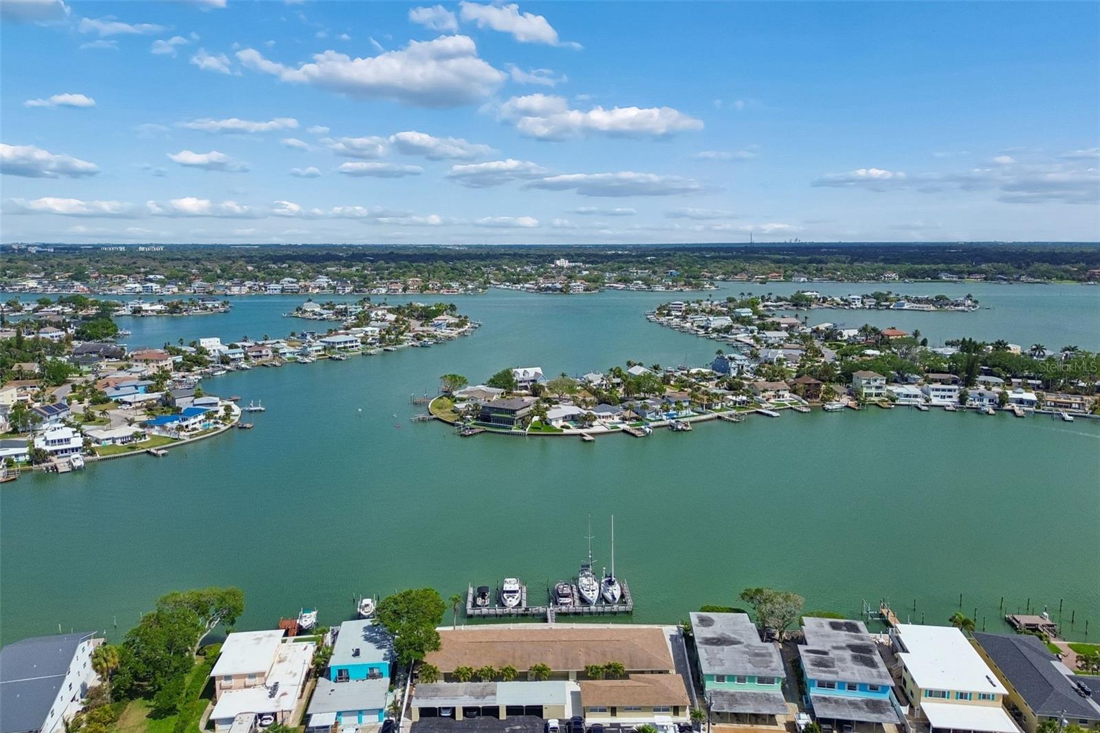 2307 BAY BLVD, INDIAN ROCKS BEACH, FL — photo 16