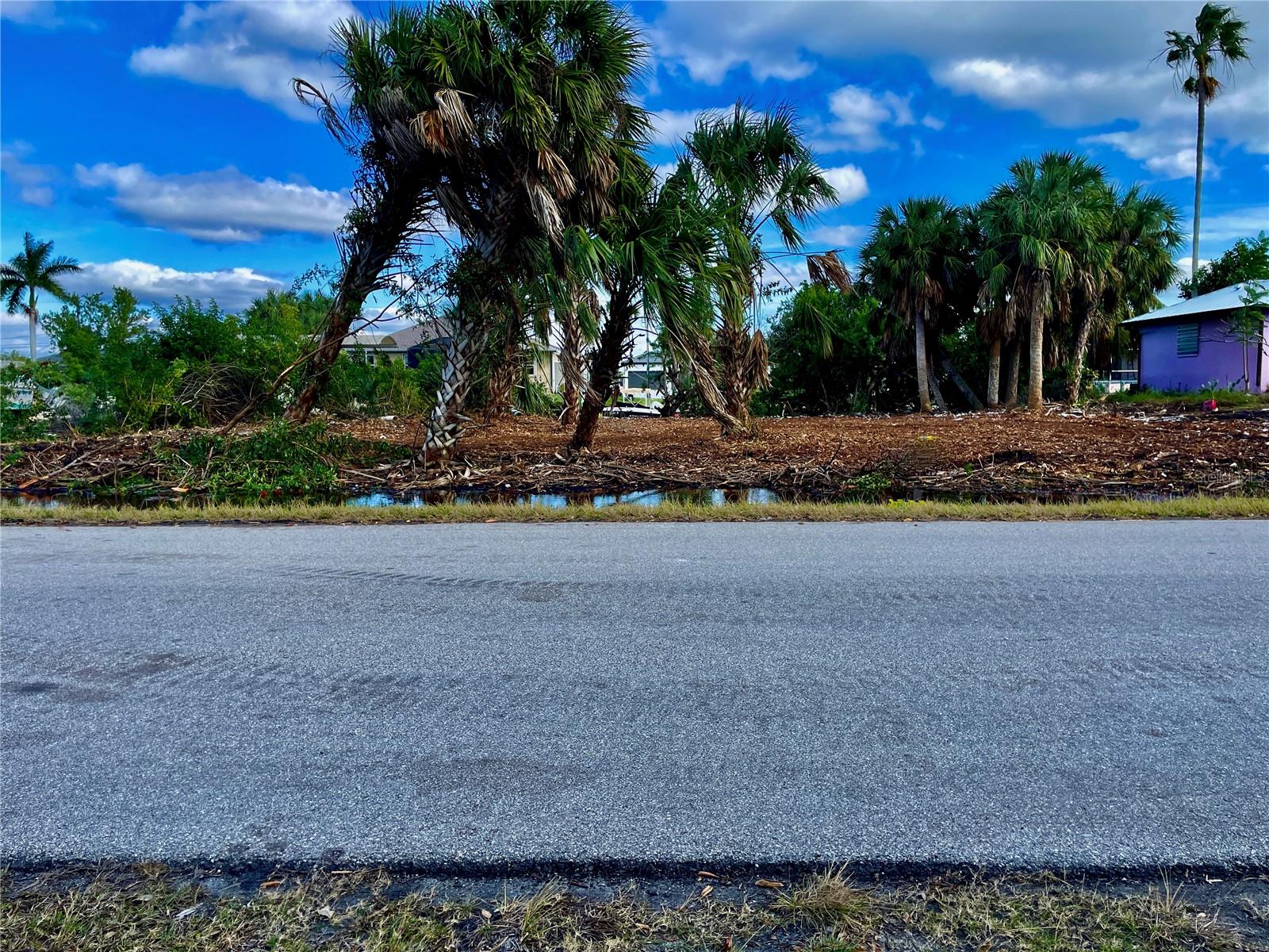4114 PALM DR, PUNTA GORDA, FL — photo 3