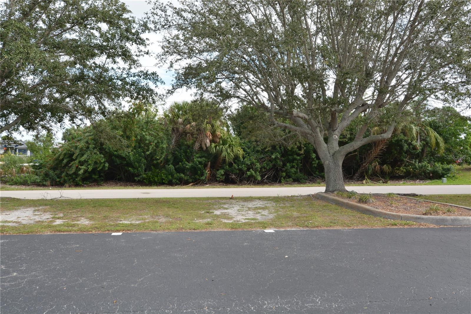 4114 PALM DR, PUNTA GORDA, FL — photo 8