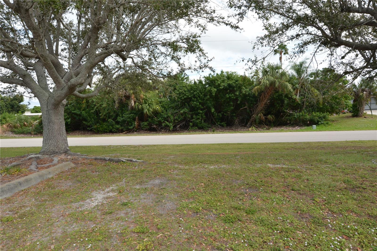 4114 PALM DR, PUNTA GORDA, FL — photo 12