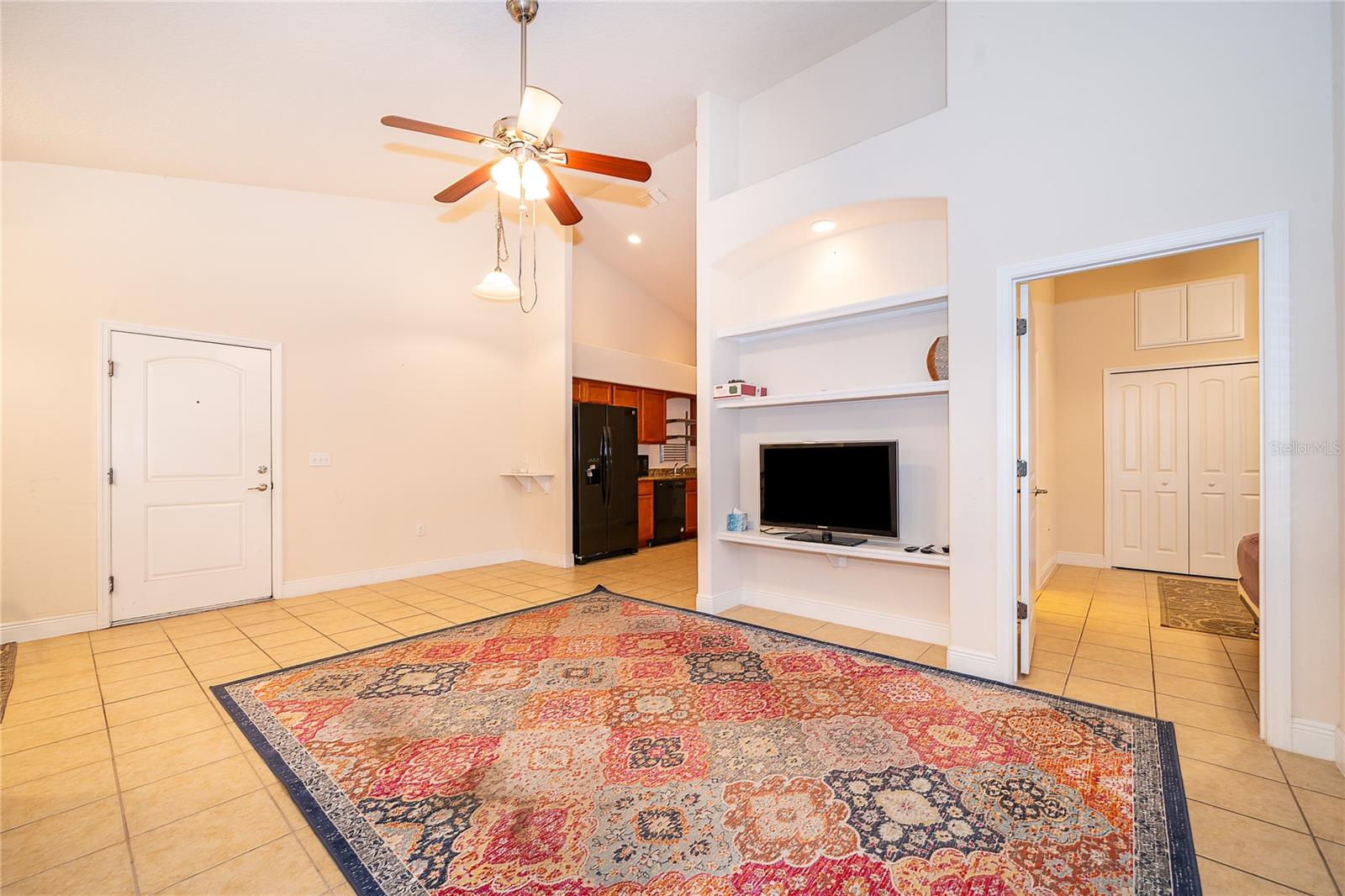 1075 DAVID WALKER DR #C-1, TAVARES, FL — photo 8