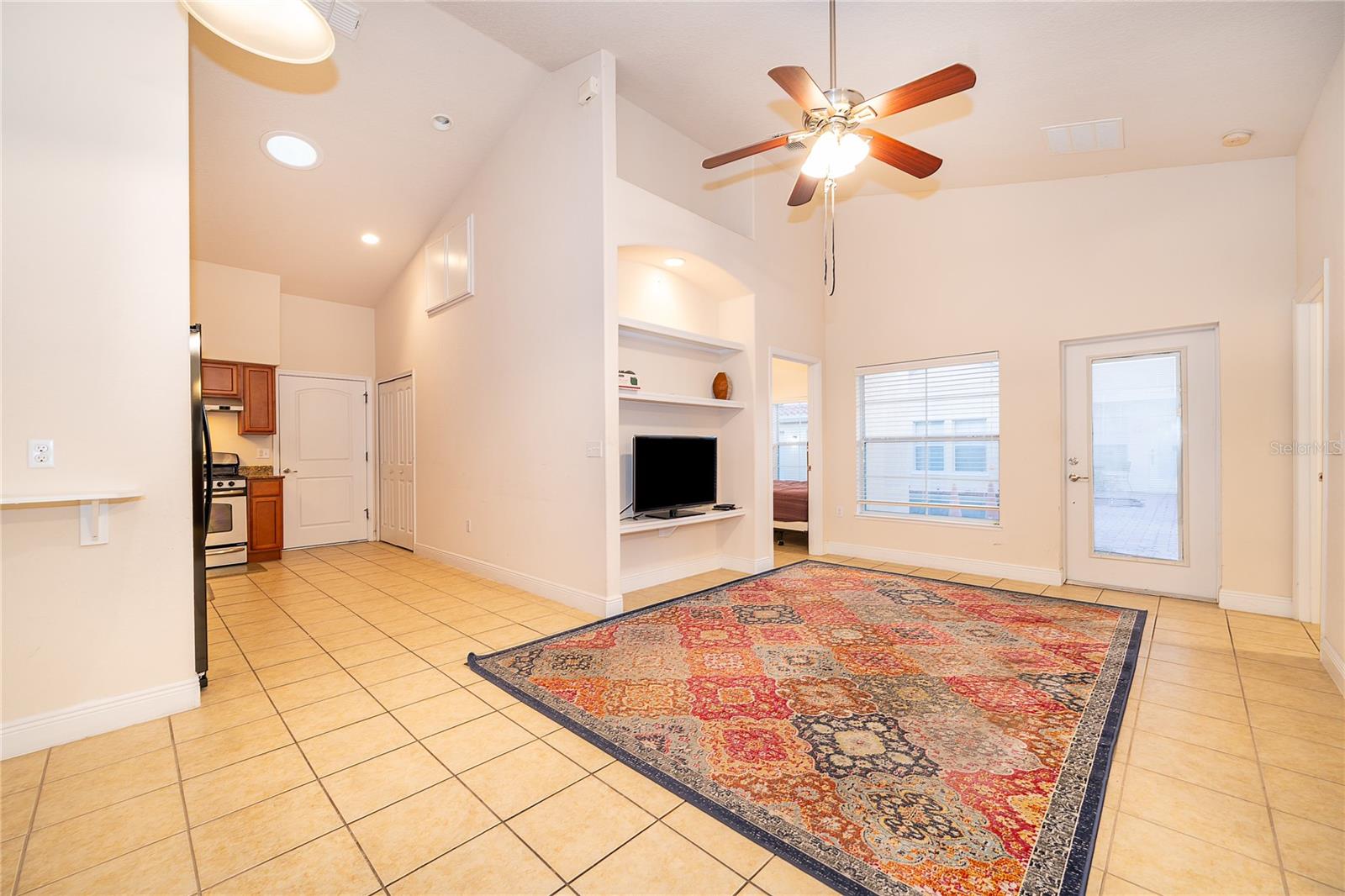 1075 DAVID WALKER DR #C-1, TAVARES, FL — photo 13