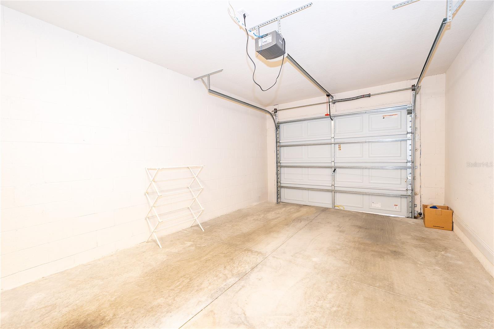 1075 DAVID WALKER DR #C-1, TAVARES, FL — photo 37