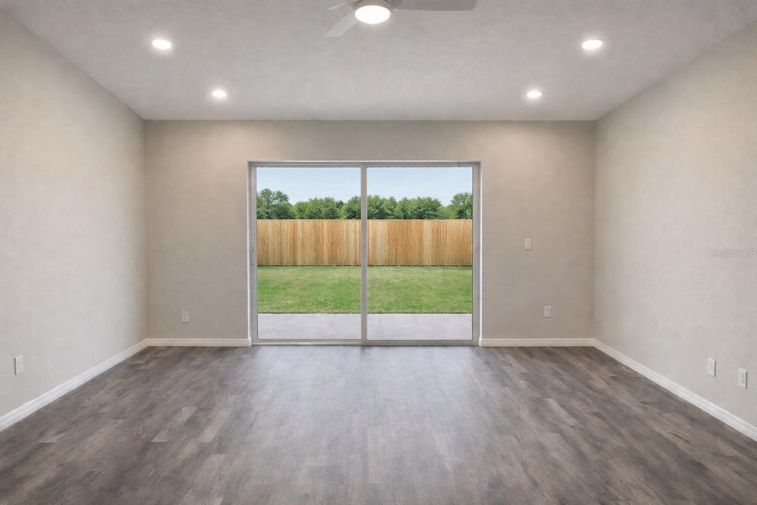 202 NW 25TH PL, CAPE CORAL, FL — photo 2