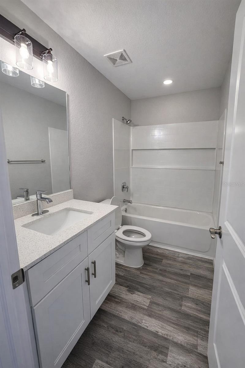 202 NW 25TH PL, CAPE CORAL, FL — photo 8
