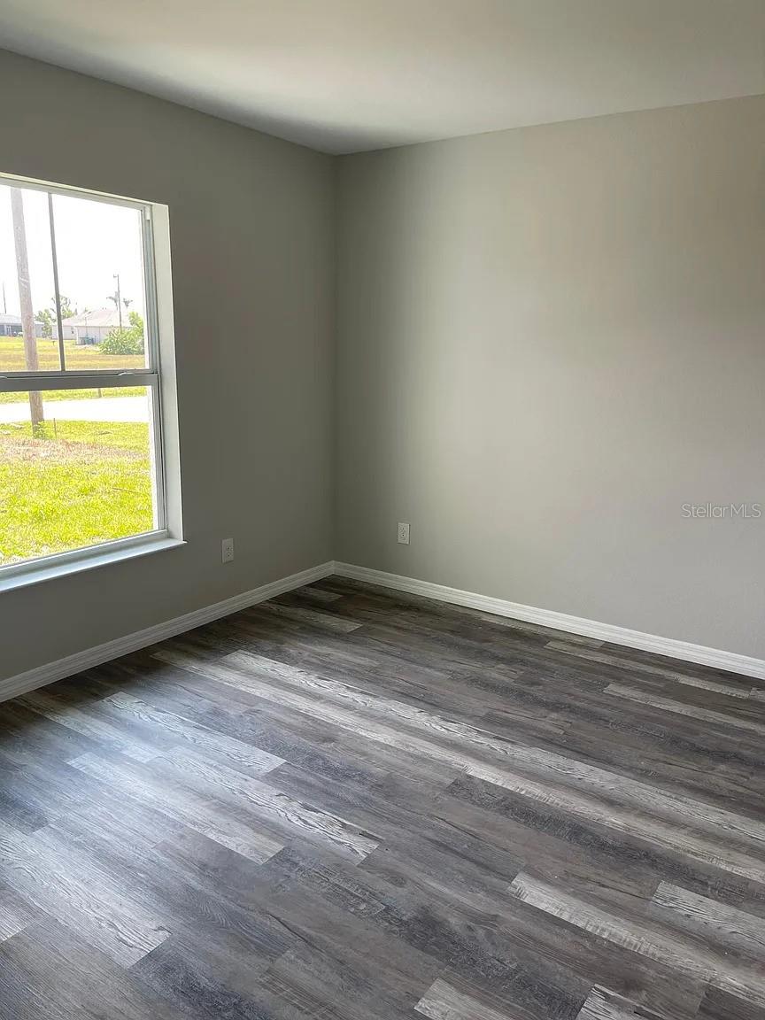 202 NW 25TH PL, CAPE CORAL, FL — photo 9
