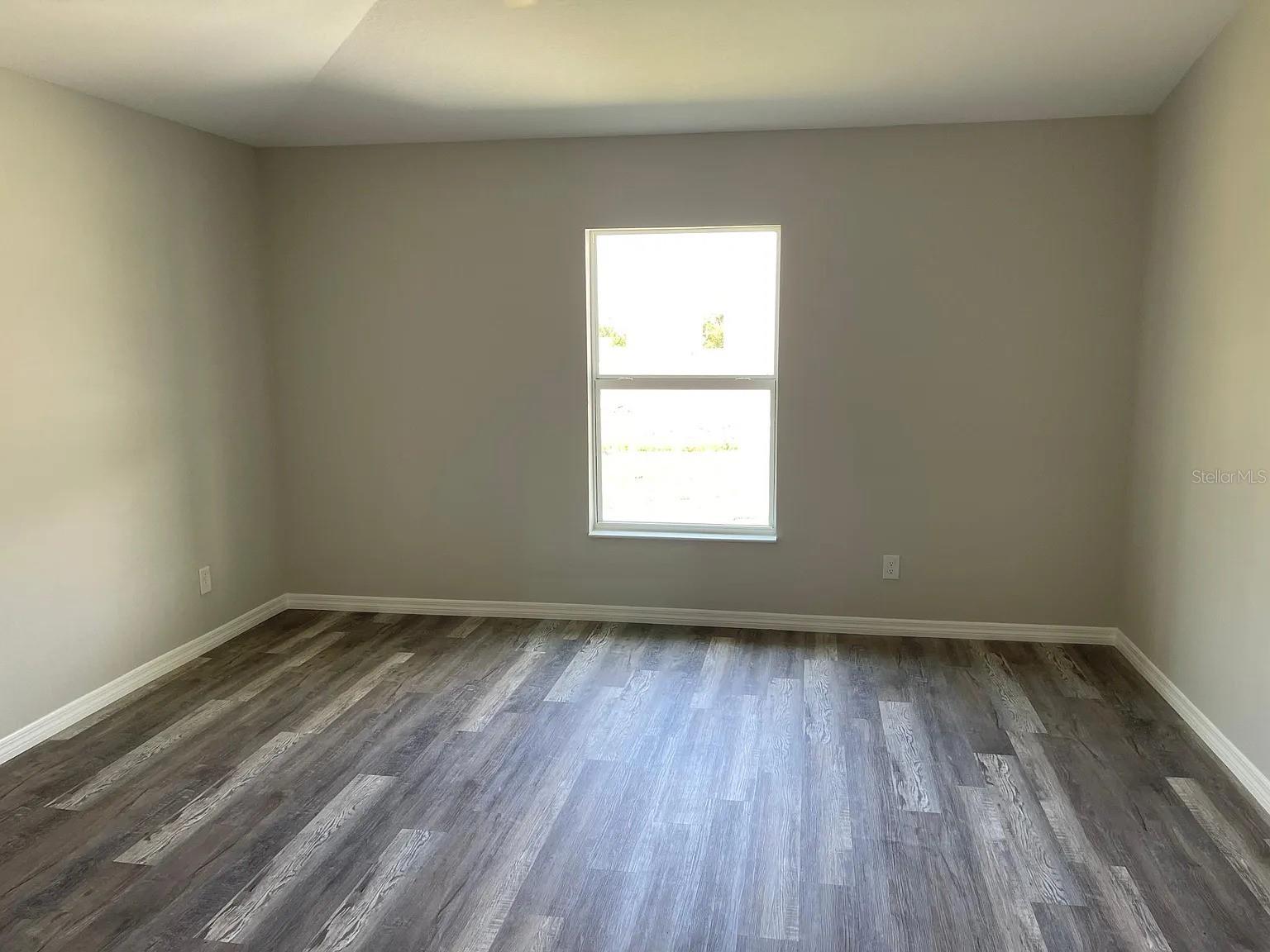 202 NW 25TH PL, CAPE CORAL, FL — photo 11