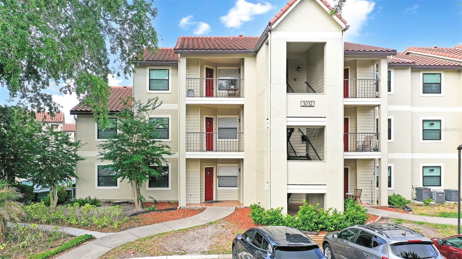 3032 PARKWAY BLVD #201, KISSIMMEE, FL