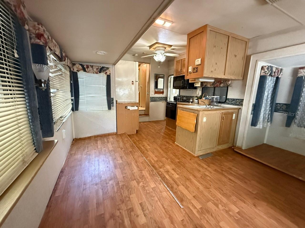 3000 CLARCONA RD #419, APOPKA, FL — photo 2