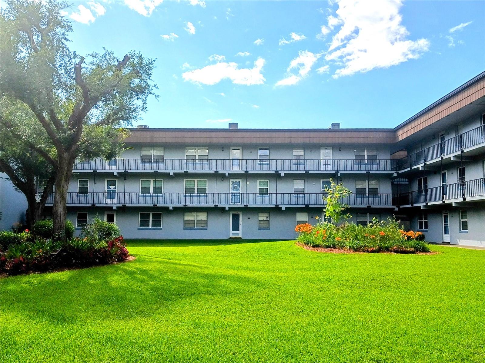333 LAKE HOWARD DR NW #312C, WINTER HAVEN, FL — photo 2