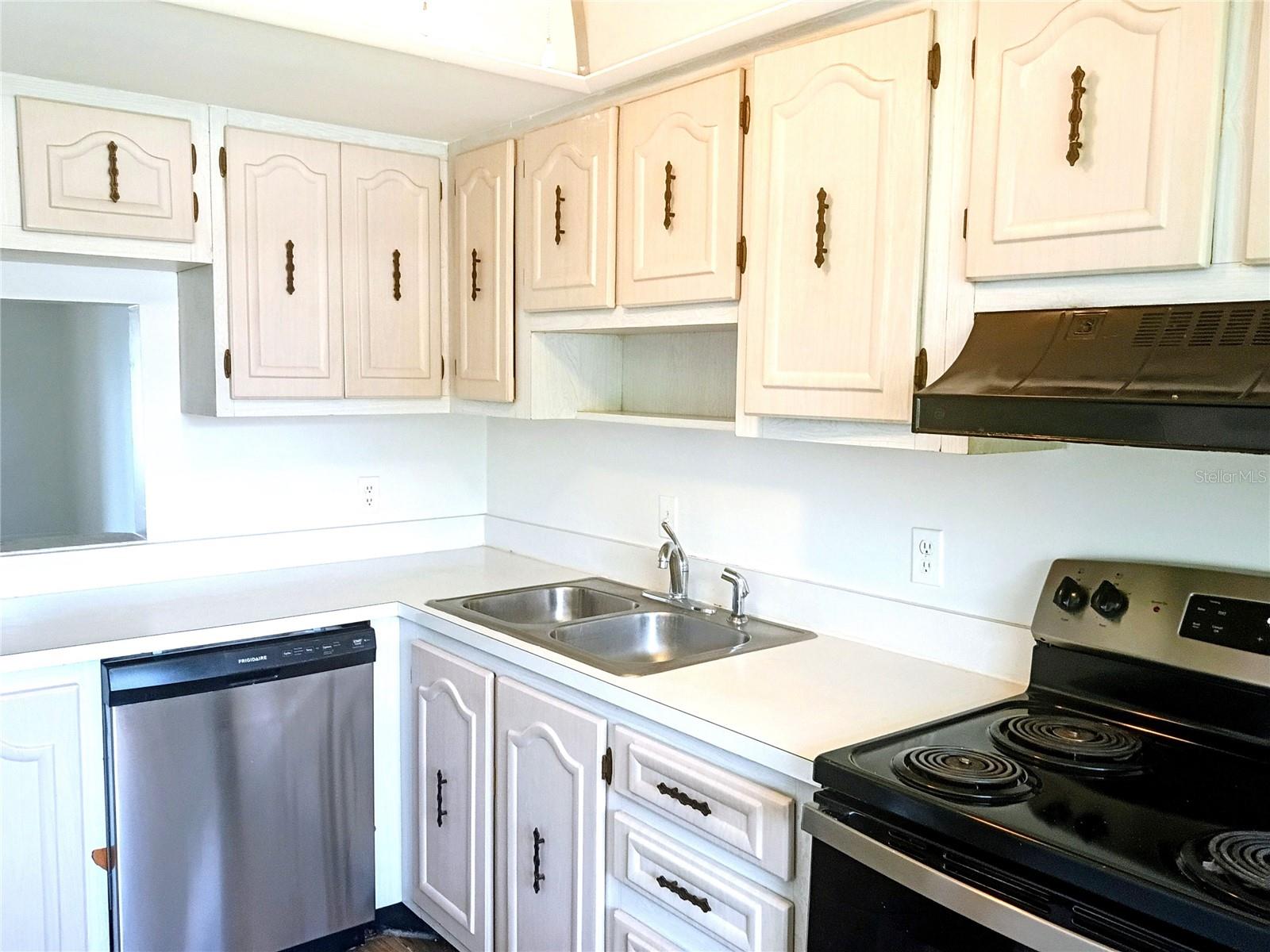 333 LAKE HOWARD DR NW #312C, WINTER HAVEN, FL — photo 7