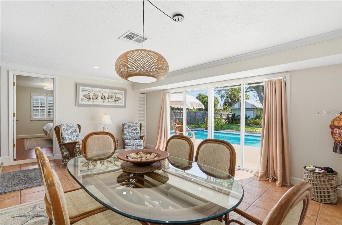1129 RIVIERA ST, VENICE, FL — photo 18