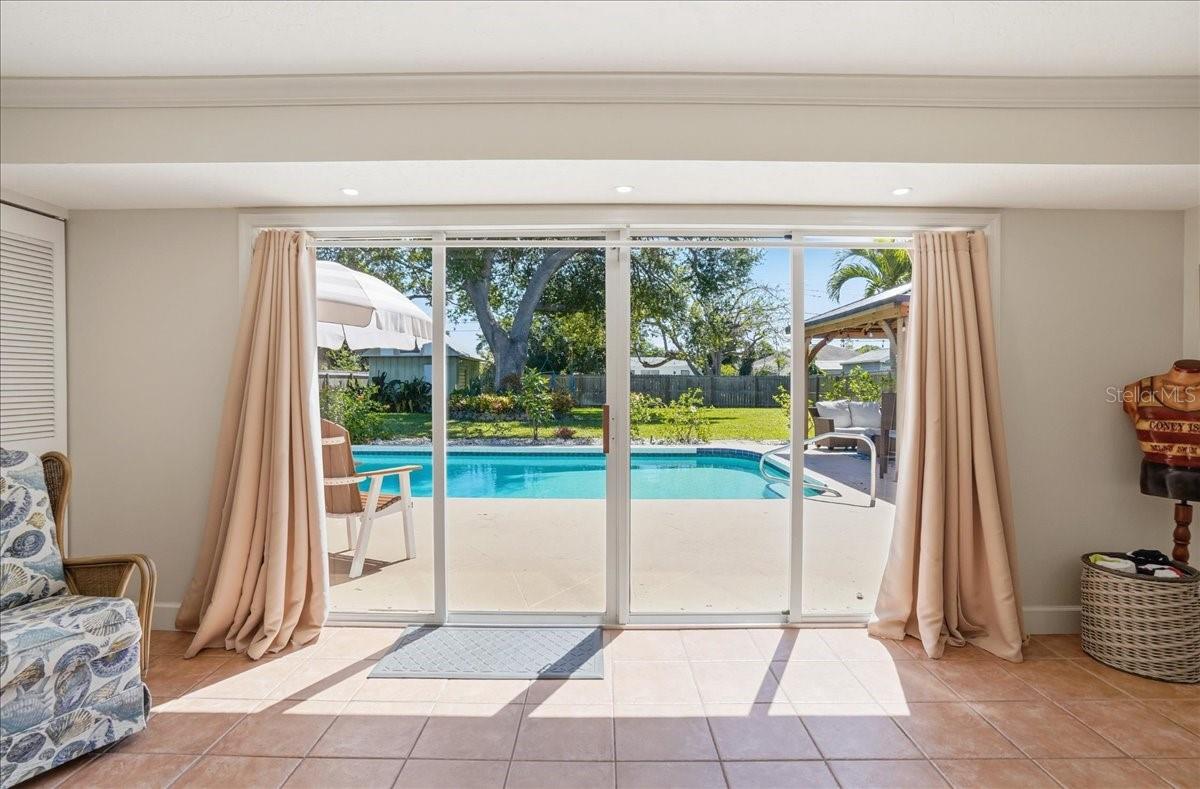 1129 RIVIERA ST, VENICE, FL — photo 21