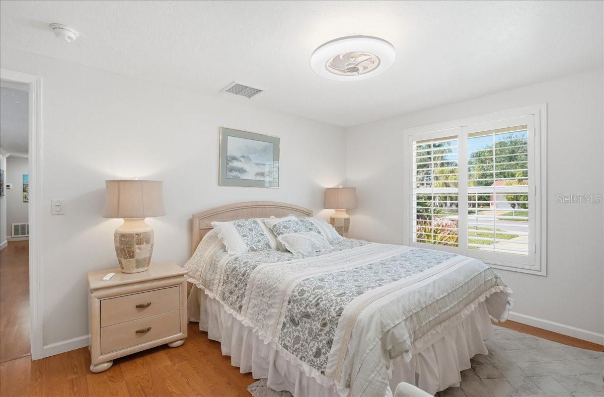 1129 RIVIERA ST, VENICE, FL — photo 34
