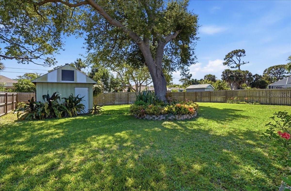 1129 RIVIERA ST, VENICE, FL — photo 41