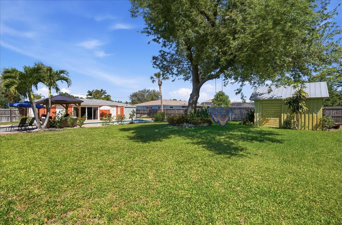 1129 RIVIERA ST, VENICE, FL — photo 47